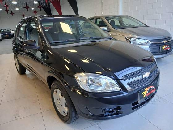 CHEVROLET CELTA 1.0 MPFI LT 8V FLEX 2P MANUAL CHEVROLET CELTA 1.0 MPFI LT 8V FLEX 2P MANUAL